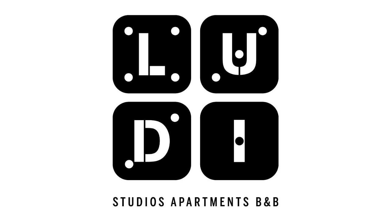 פומפיי Ludi Studios מראה חיצוני תמונה